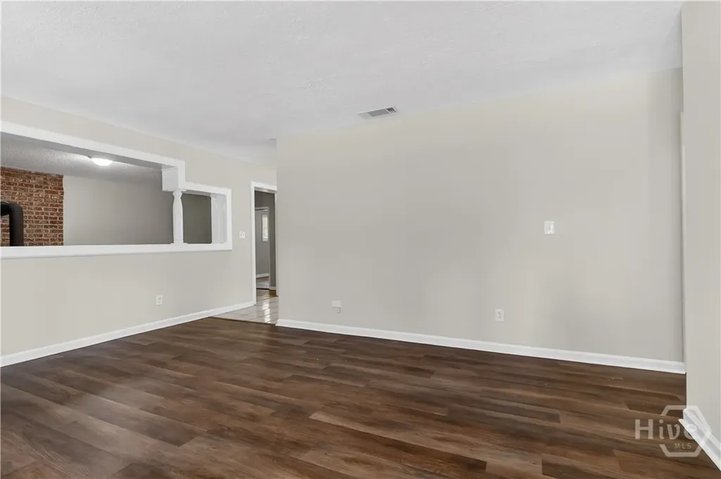 113 Elm Street Claxton GA 30414