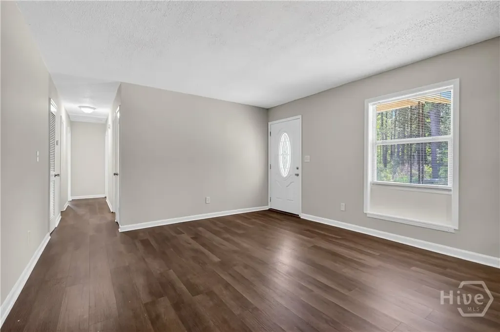 113 Elm Street Claxton GA 30414