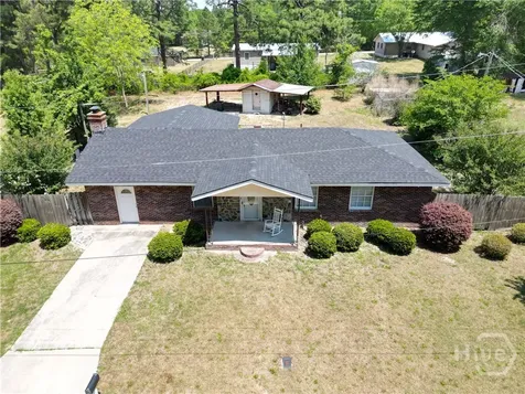 113 Elm Street Claxton GA 30414