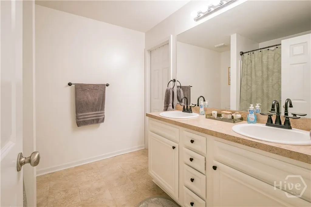 17 Raintree Way Port Wentworth GA 31407