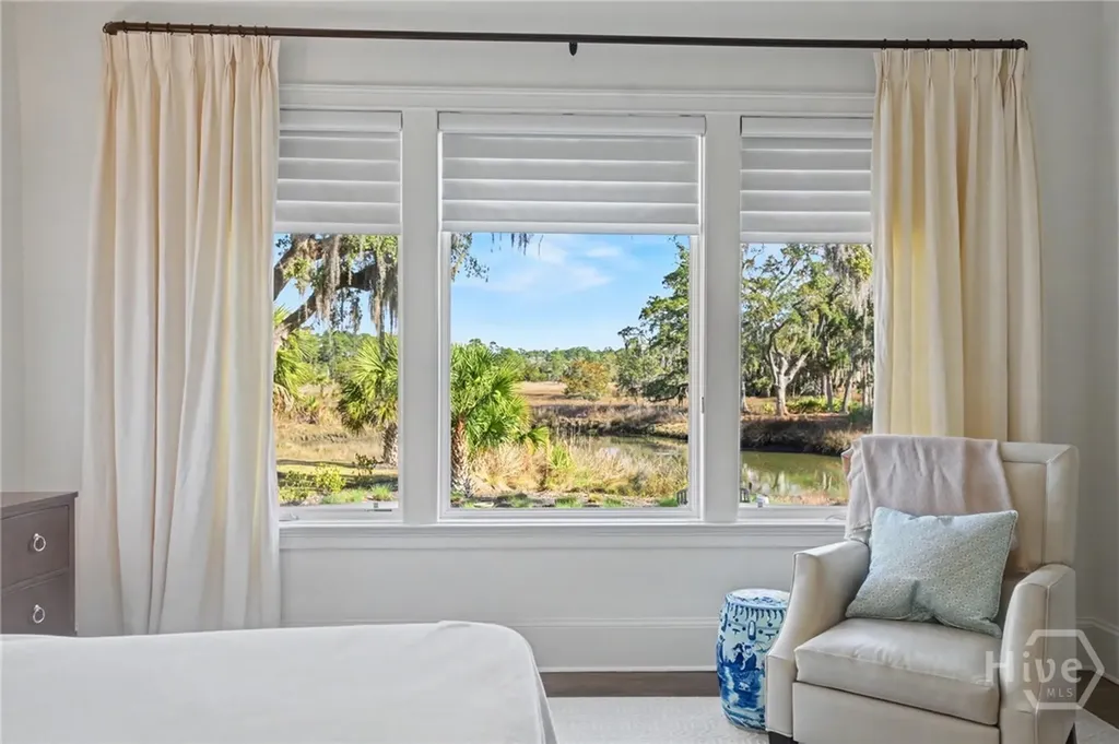 2 Sea Oats Lane Savannah GA 31411