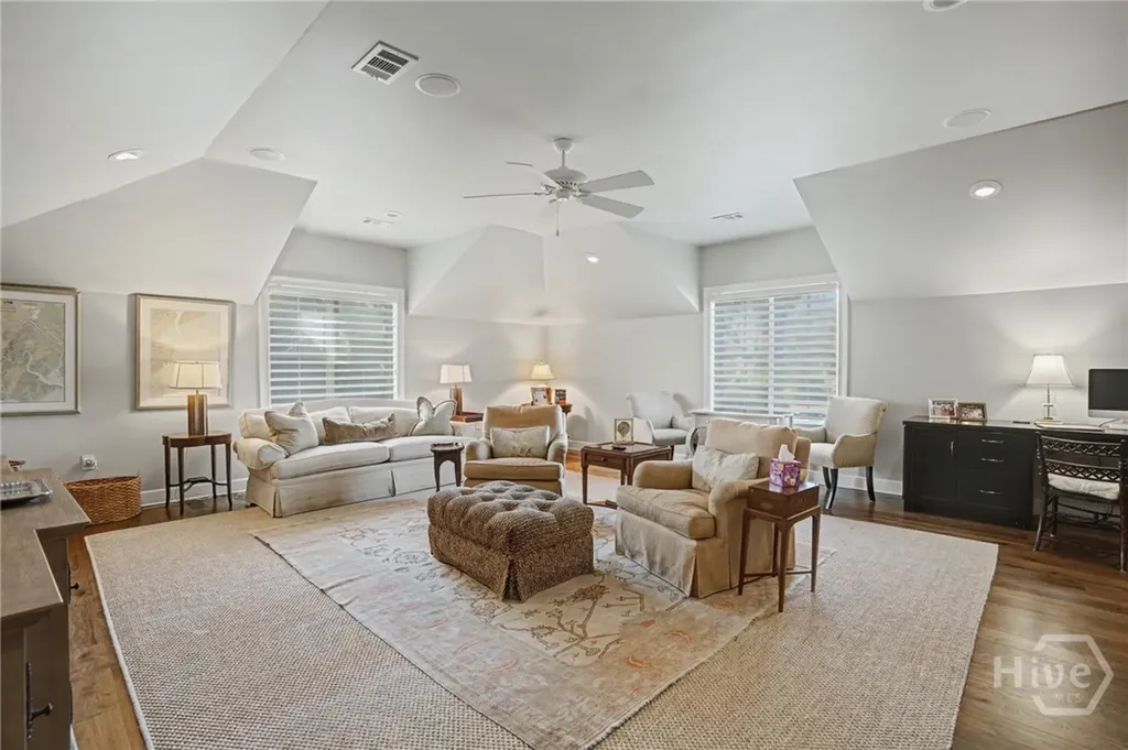2 Sea Oats Lane Savannah GA 31411