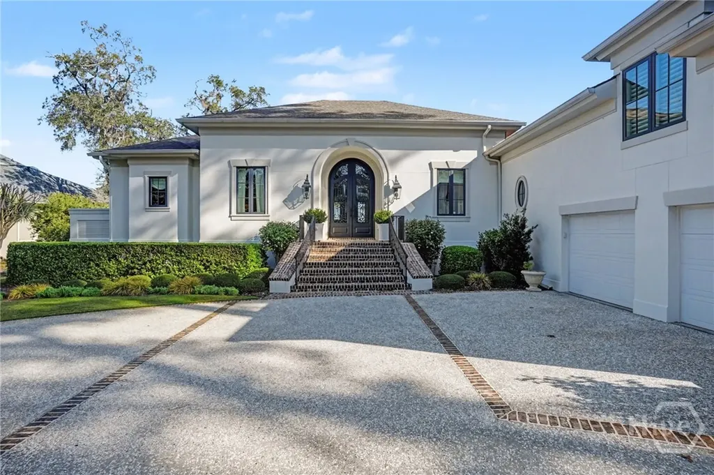 2 Sea Oats Lane Savannah GA 31411