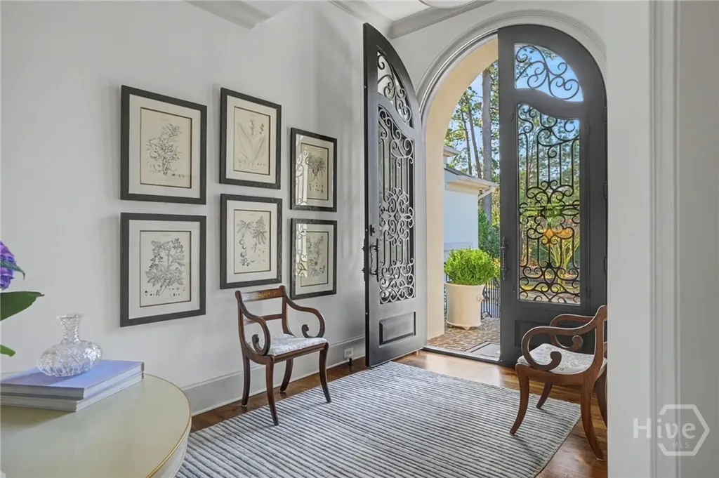 2 Sea Oats Lane Savannah GA 31411