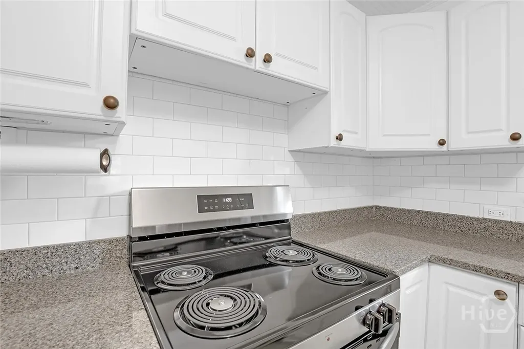 1501 E 48th Street Savannah GA 31404