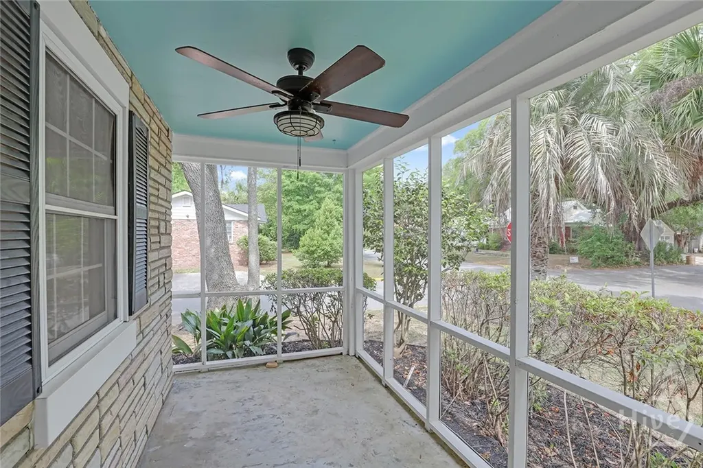 1501 E 48th Street Savannah GA 31404