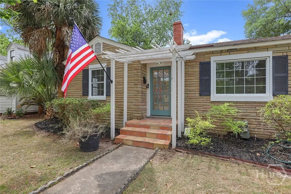 1501 E 48th Street Savannah GA 31404