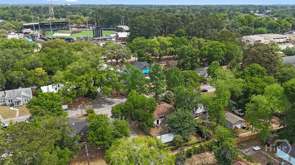 1501 E 48th Street Savannah GA 31404