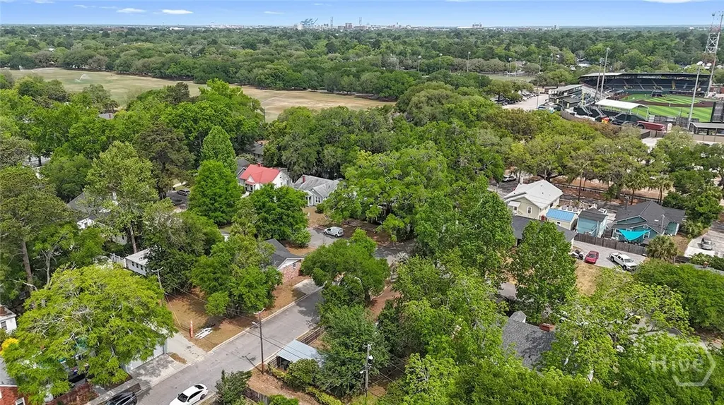 1501 E 48th Street Savannah GA 31404