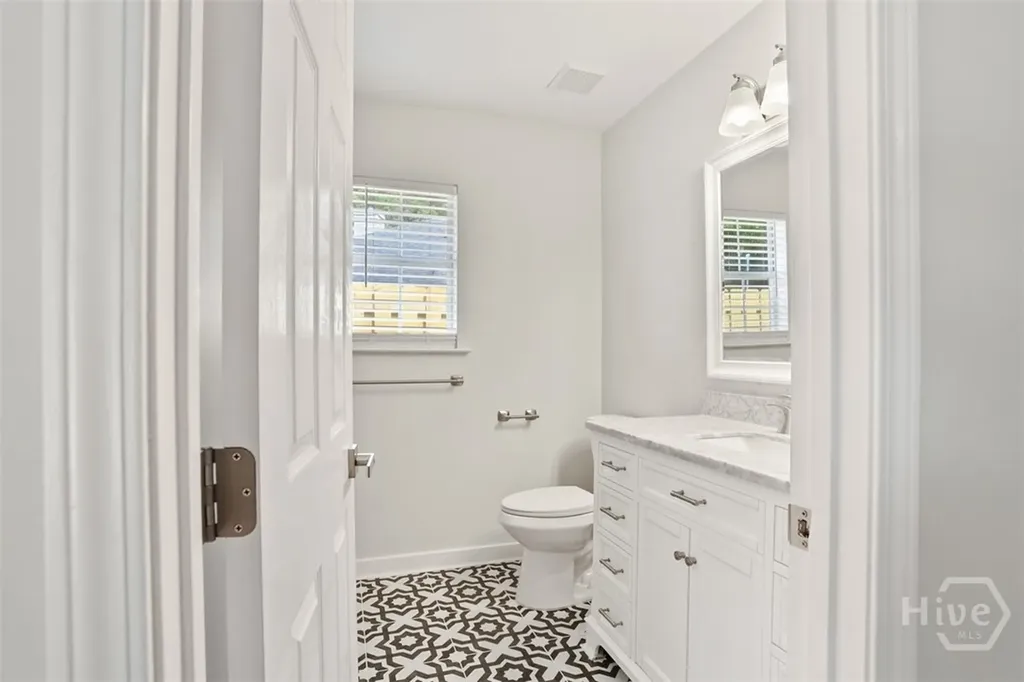 27 Bakers Crossing Savannah GA 31406