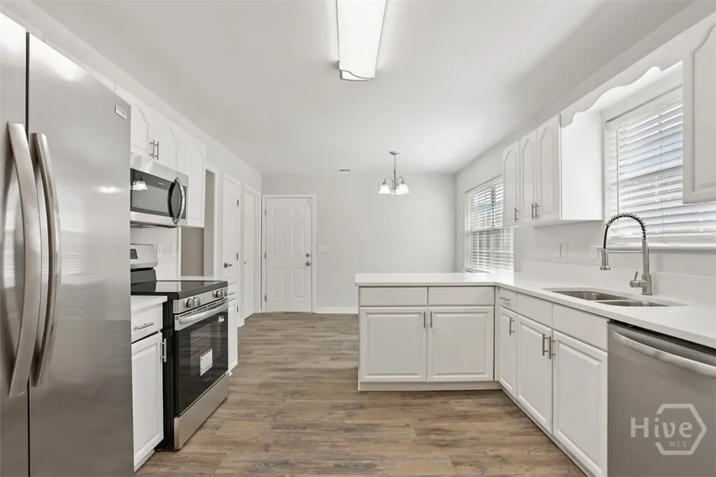 27 Bakers Crossing Savannah GA 31406