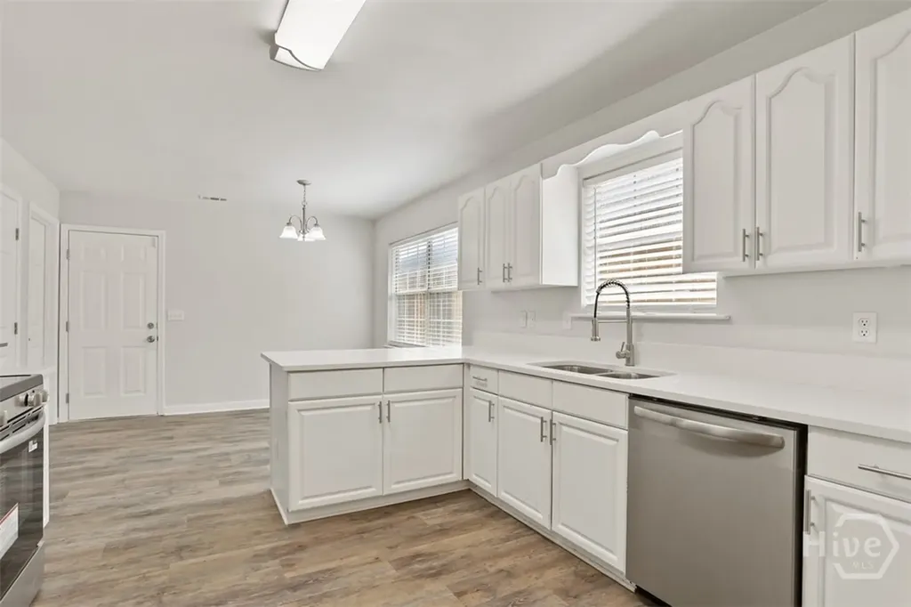 27 Bakers Crossing Savannah GA 31406