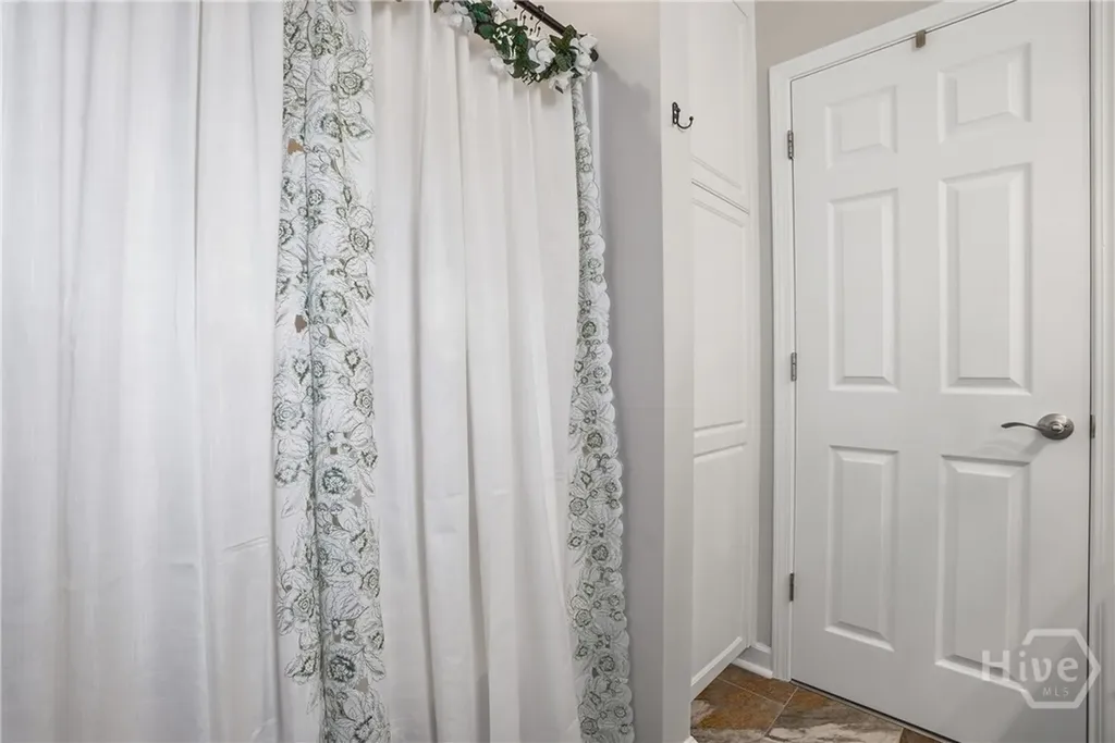 31 Kingslan Court Savannah GA 31419