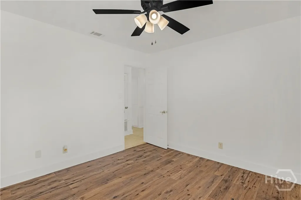 13 Barrington Circle Savannah GA 31419