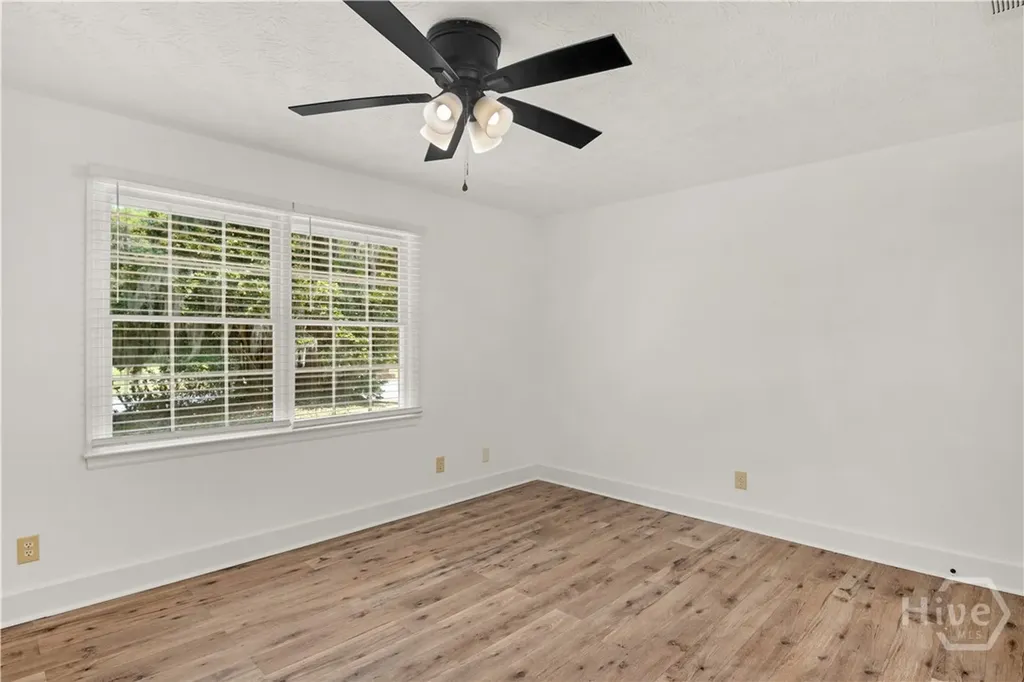 13 Barrington Circle Savannah GA 31419