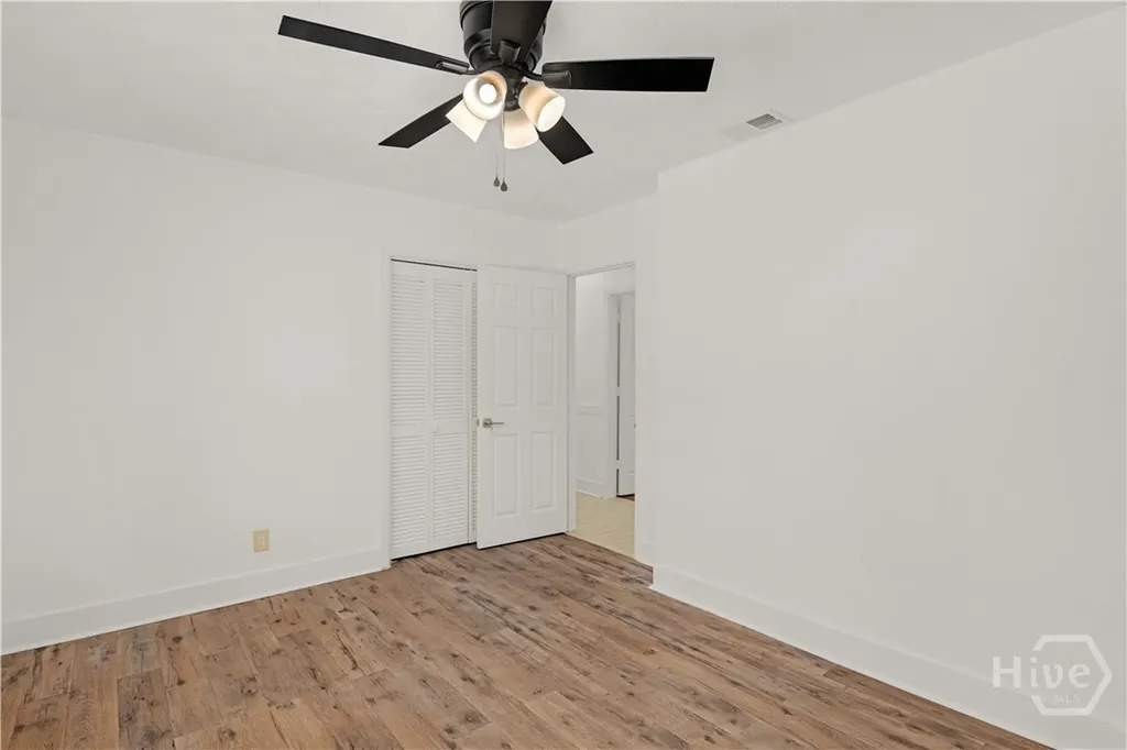 13 Barrington Circle Savannah GA 31419