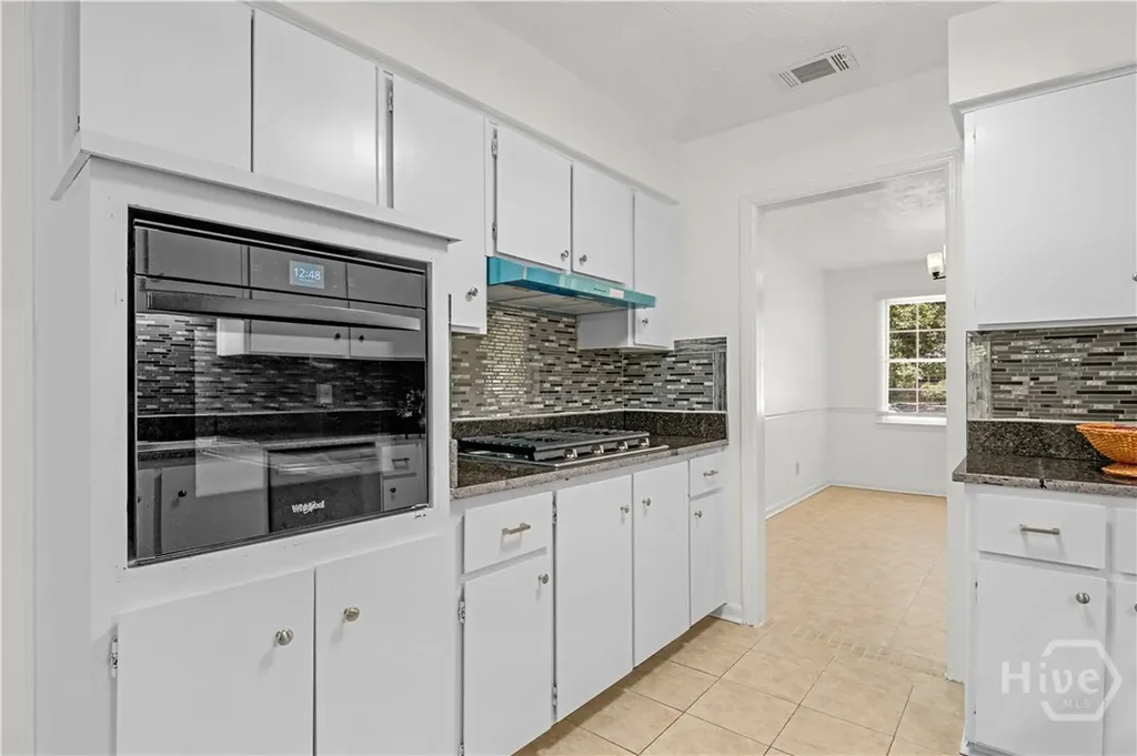13 Barrington Circle Savannah GA 31419