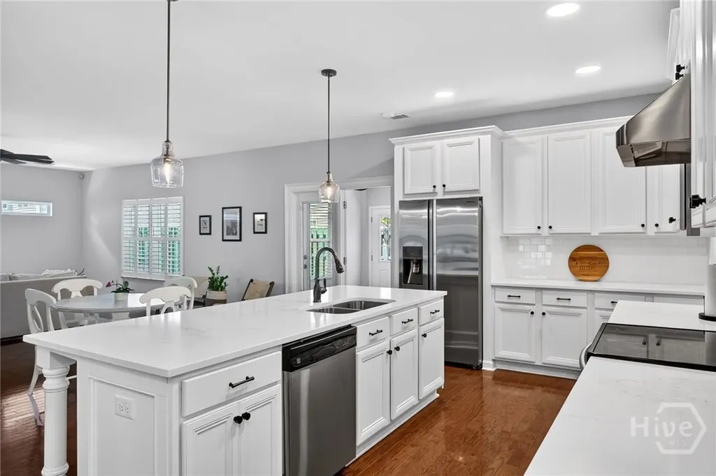 10 Glen Way Richmond Hill GA 31324