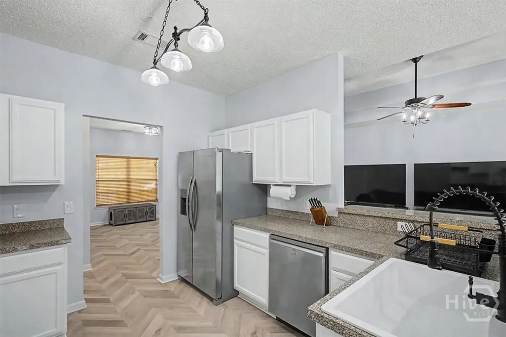 512 Amsonia Circle Guyton GA 31312