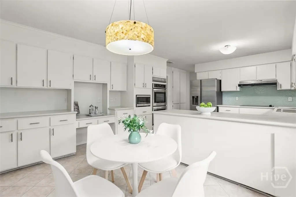 2 Abbott Lane Savannah GA 31411