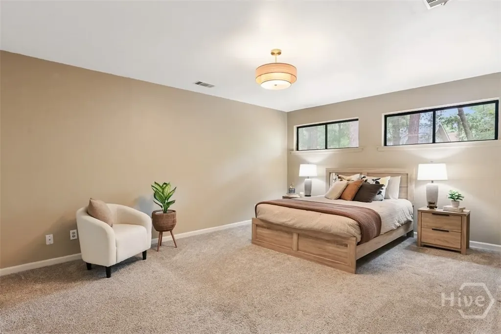 2 Abbott Lane Savannah GA 31411