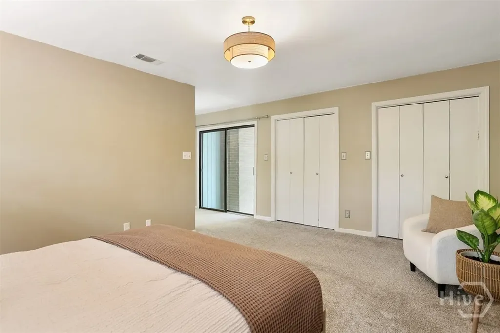 2 Abbott Lane Savannah GA 31411
