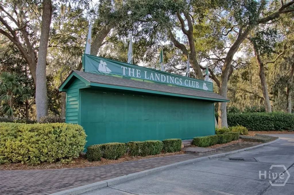 2 Abbott Lane Savannah GA 31411