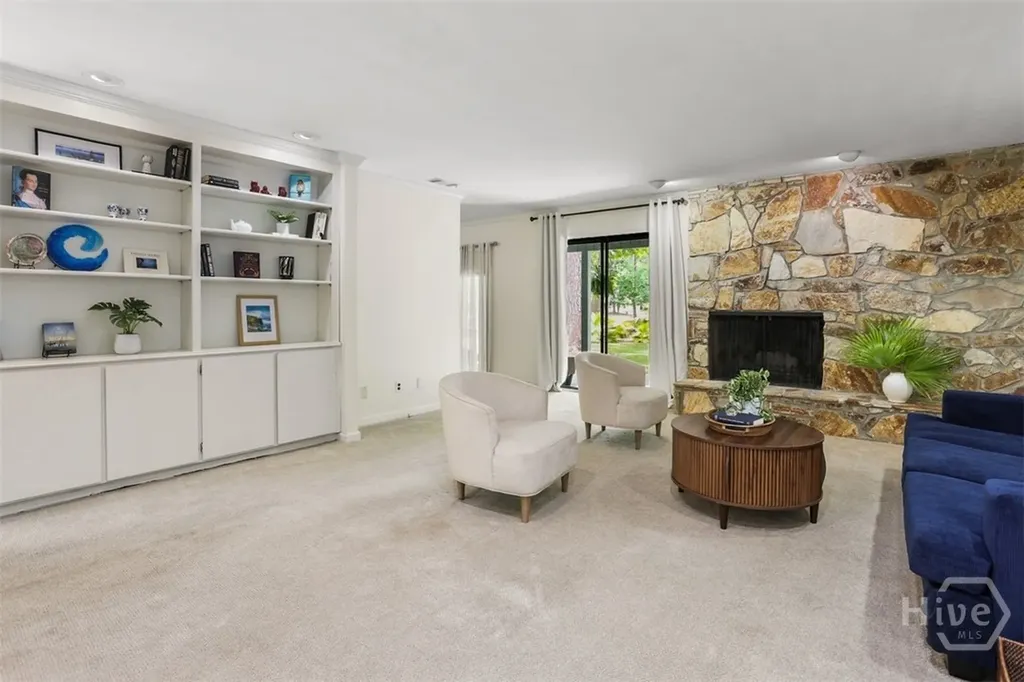 2 Abbott Lane Savannah GA 31411