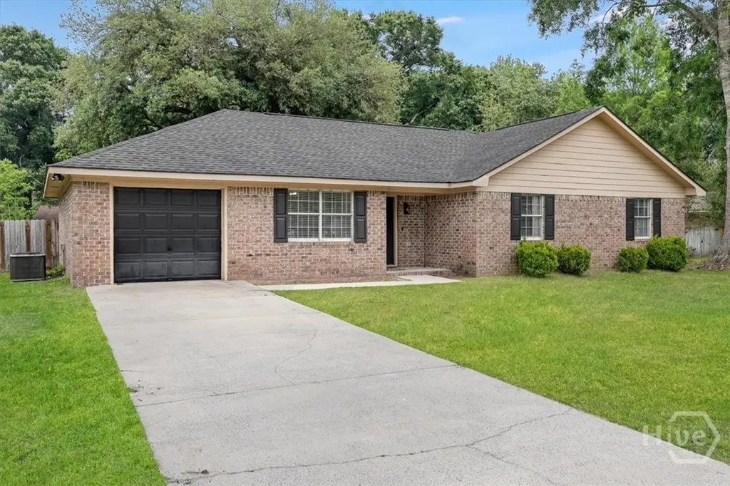 100 E Red Fox Court Midway GA 31320