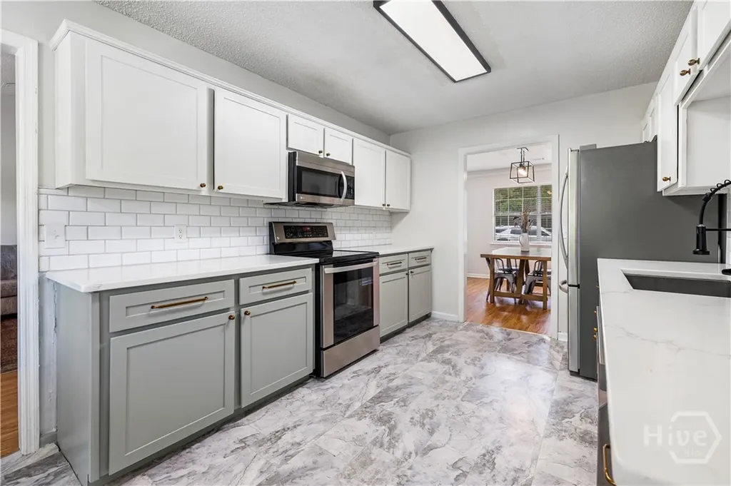 100 E Red Fox Court Midway GA 31320