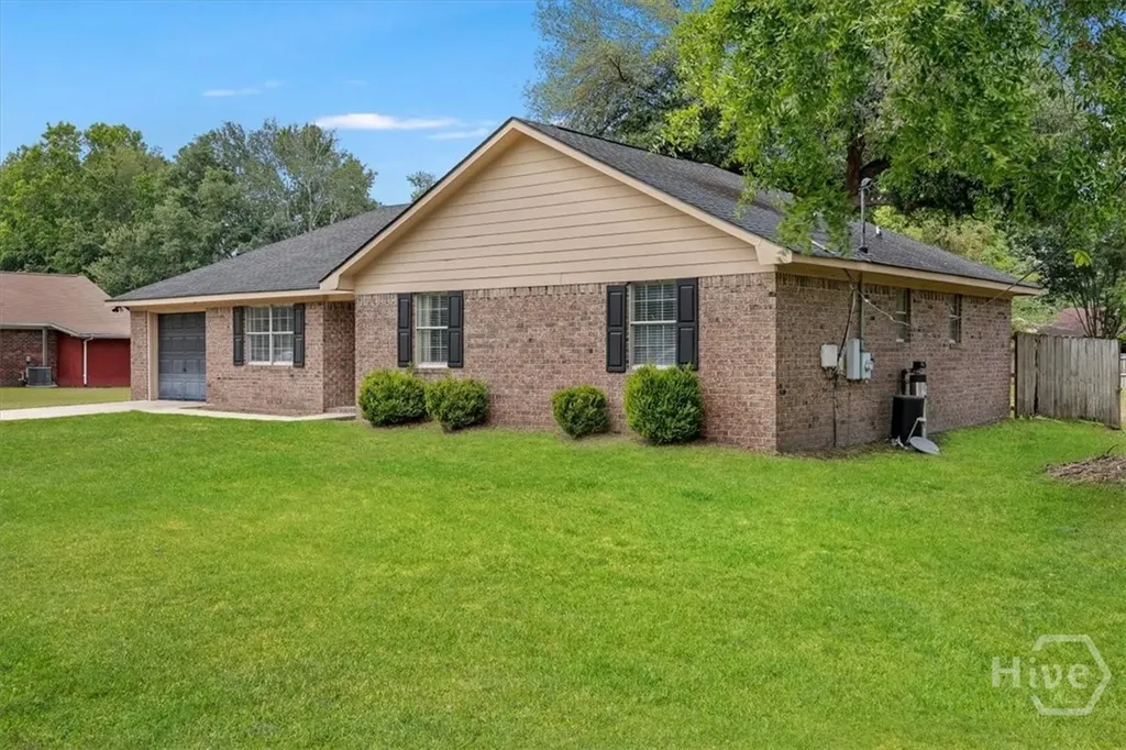 100 E Red Fox Court Midway GA 31320