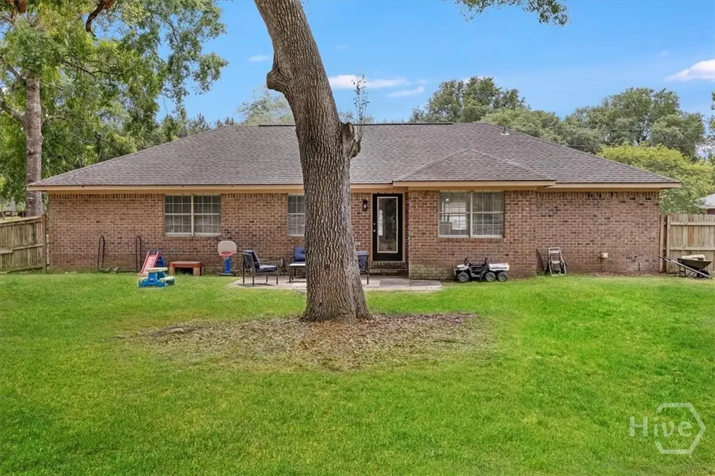 100 E Red Fox Court Midway GA 31320