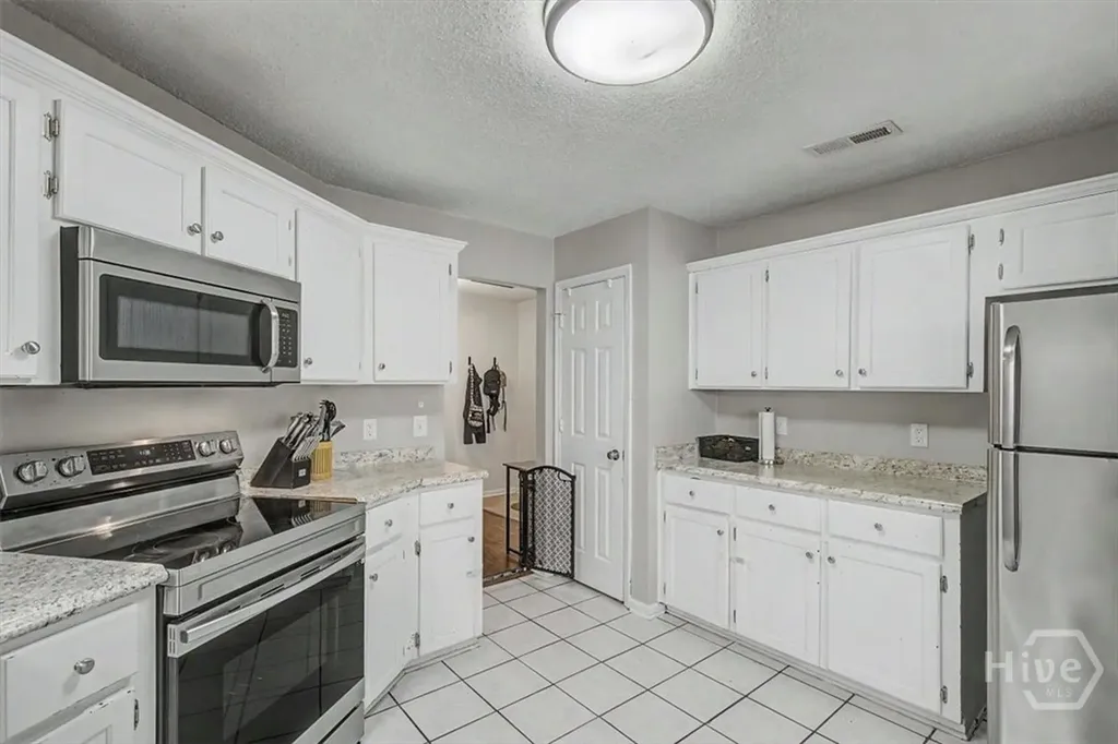 503 Creekview Drive Hinesville GA 31313