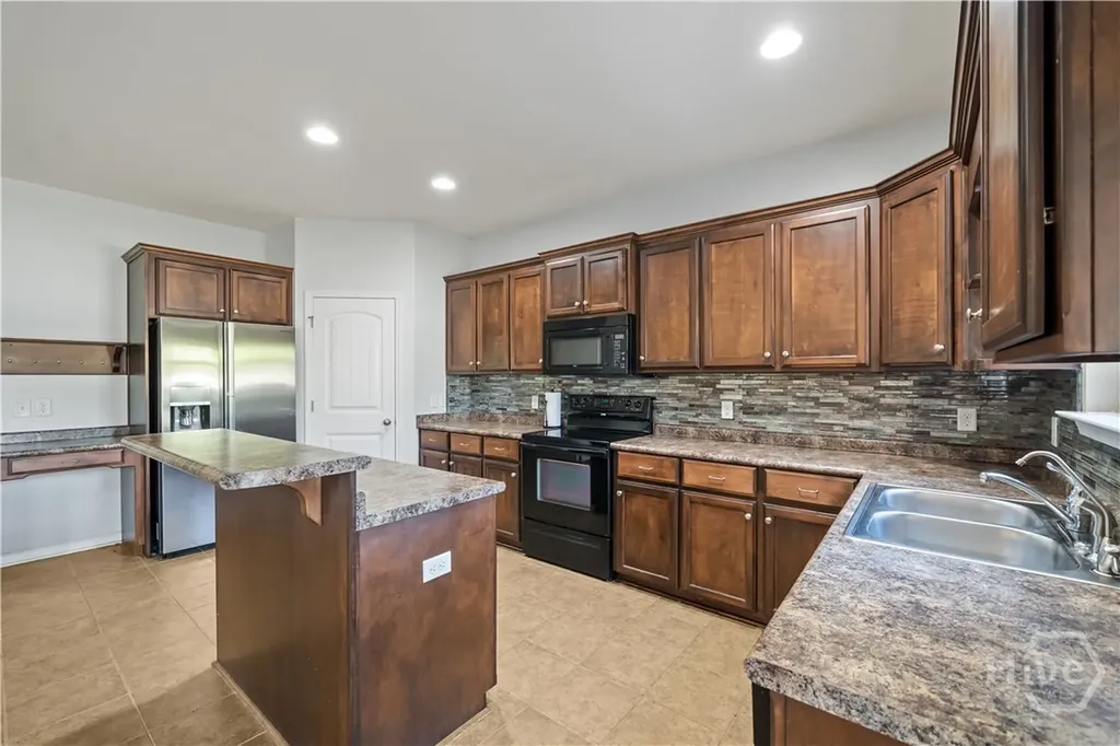 68 Marion Court NE Ludowici GA 31316