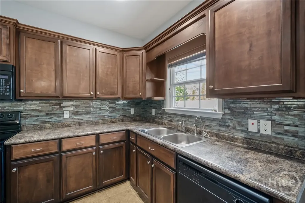 68 Marion Court NE Ludowici GA 31316