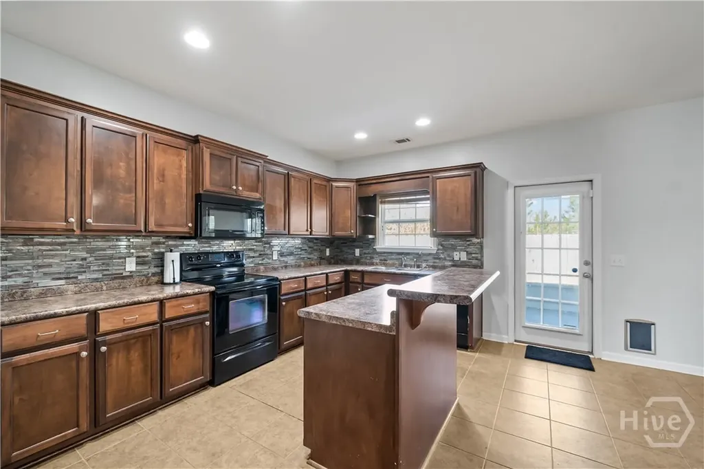 68 Marion Court NE Ludowici GA 31316