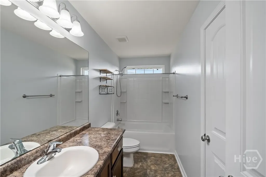 68 Marion Court NE Ludowici GA 31316