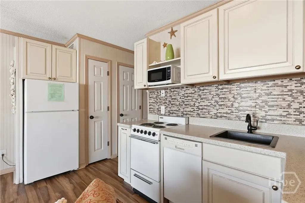 1217 Bay Street Tybee Island GA 31328