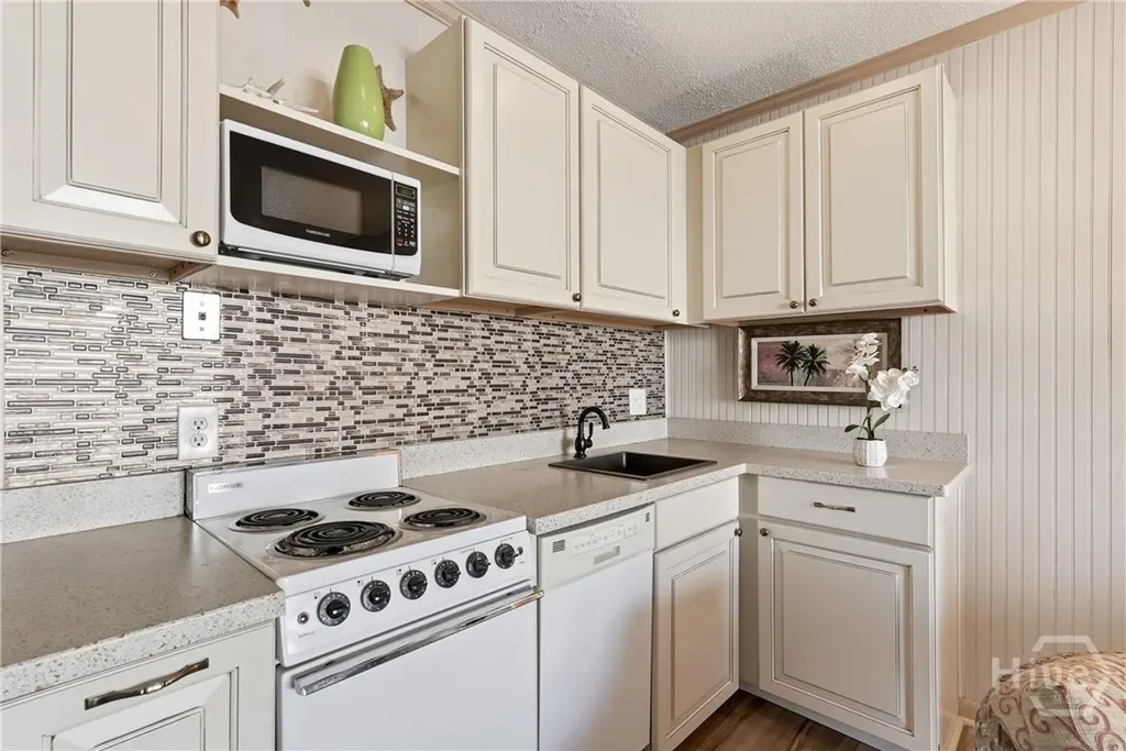 1217 Bay Street Tybee Island GA 31328