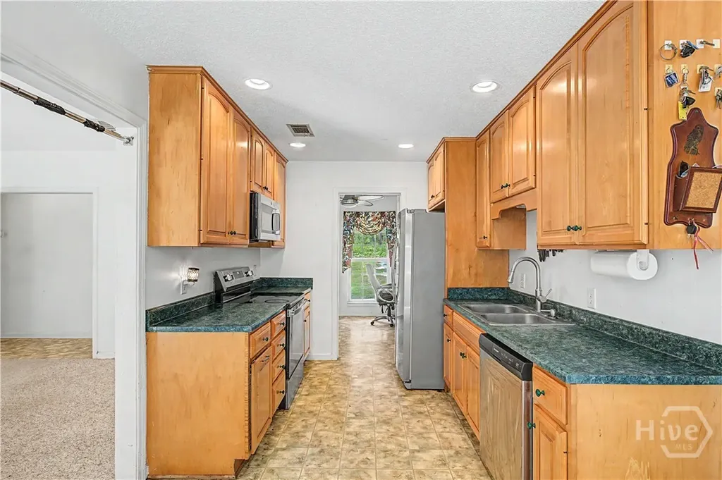 215 Herbert Kessler Road Guyton GA 31312