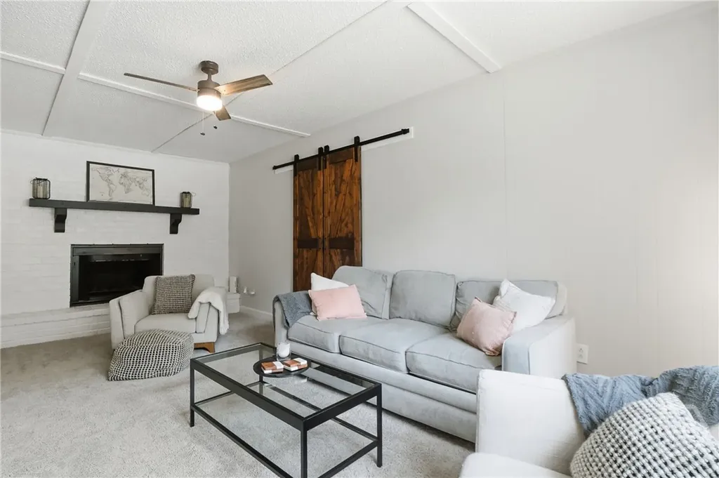 609 Johnston Street Savannah GA 31405