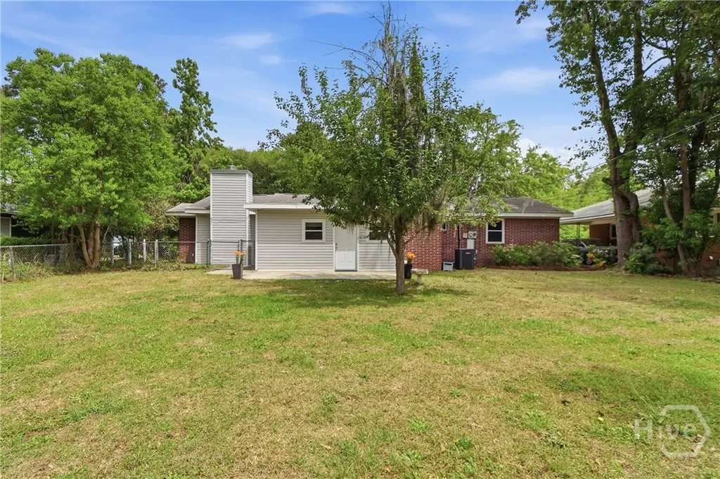 609 Johnston Street Savannah GA 31405