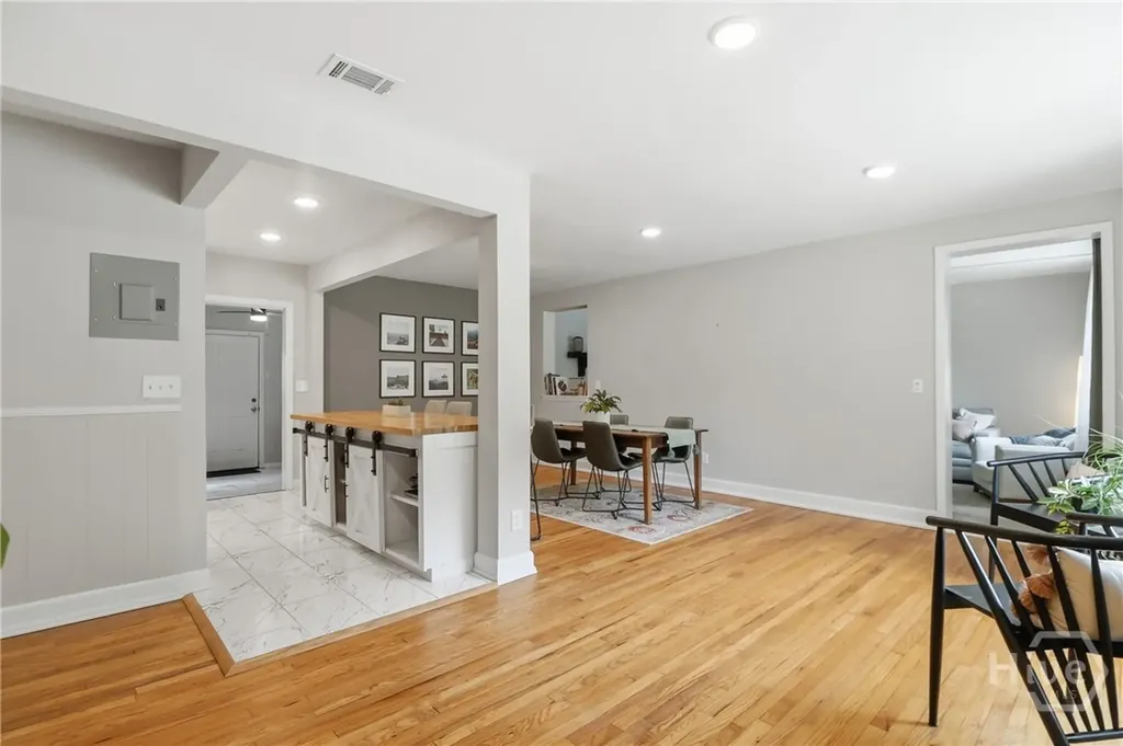 609 Johnston Street Savannah GA 31405
