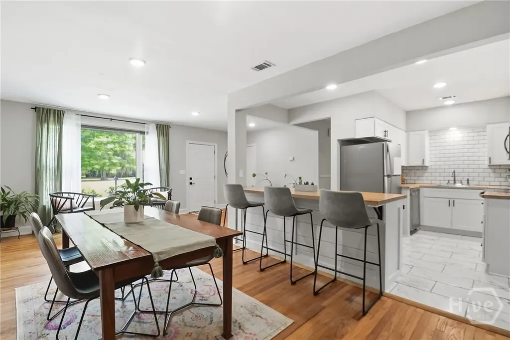 609 Johnston Street Savannah GA 31405