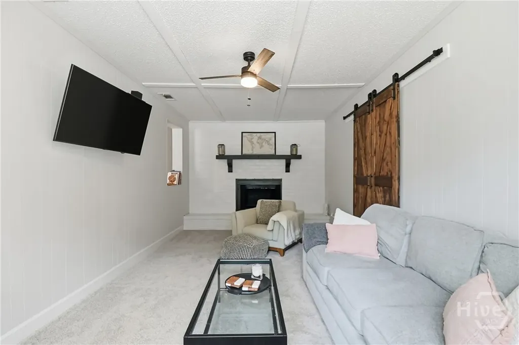 609 Johnston Street Savannah GA 31405