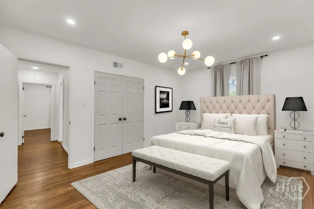 2223 E Derenne Avenue Savannah GA 31406