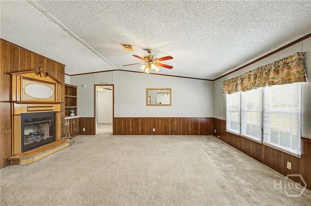 2109 Blue Jay Road Guyton GA