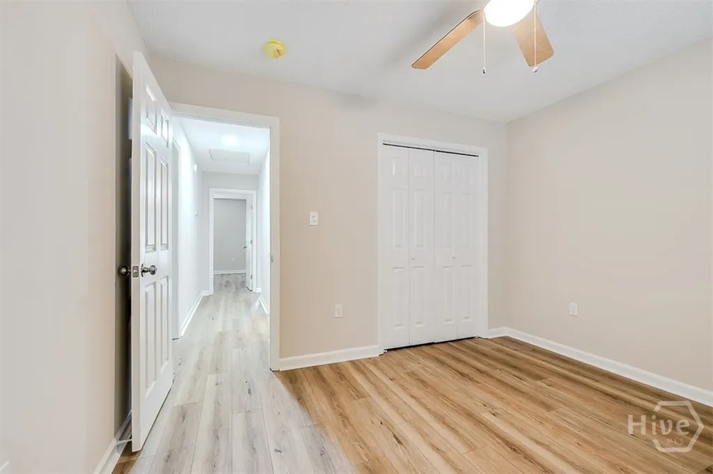 1 Longleaf Circle Pooler GA 31322