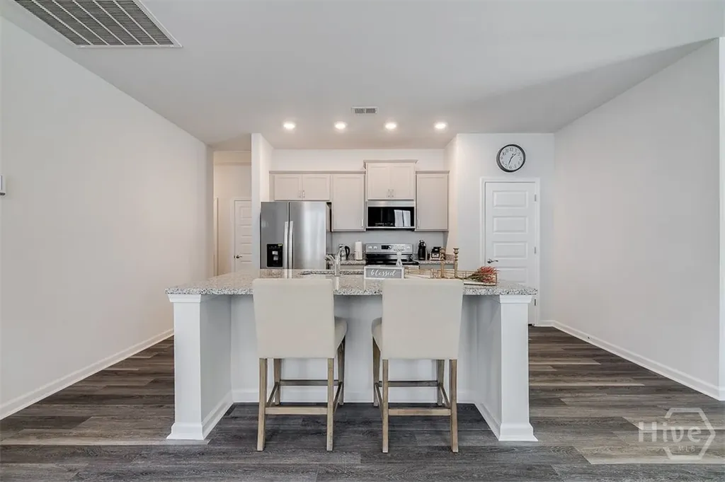 151 Holloway Hill Pooler GA 31322