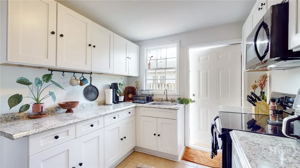 904 E 39th Street Savannah GA 31401